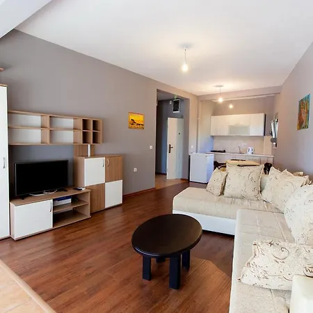 Art I Apartments Ulcinj Exterior photo