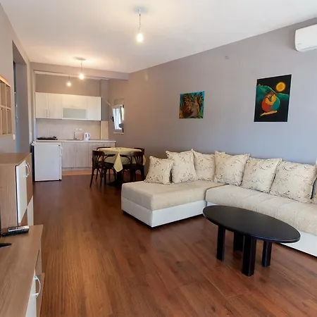 Art I Apartments Ulcinj Exterior photo